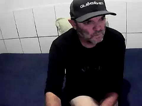 pierdona online show from February 25, 7:25 pm