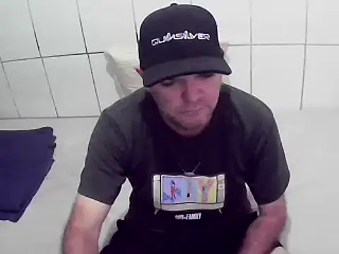 Snapshot of pierdona chatting on March 3, 1:45 pm pierdona online show from March 3, 1:45 pm