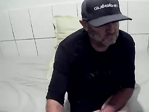 pierdona online show from February 19, 7:44 pm