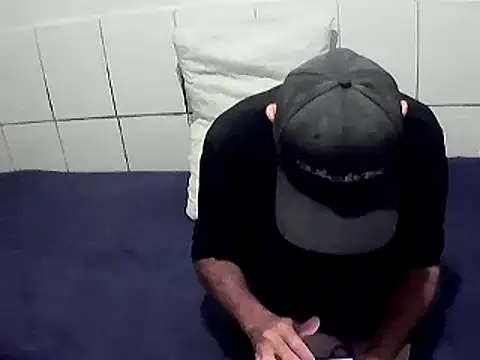 pierdona online show from April 16, 7:14 pm