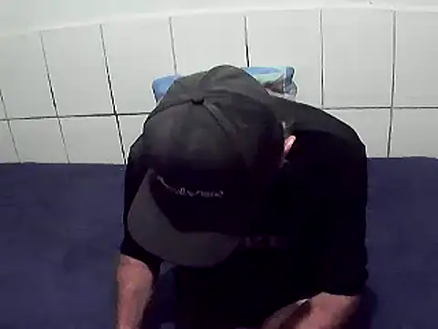 pierdona online show from December 15, 7:09 pm