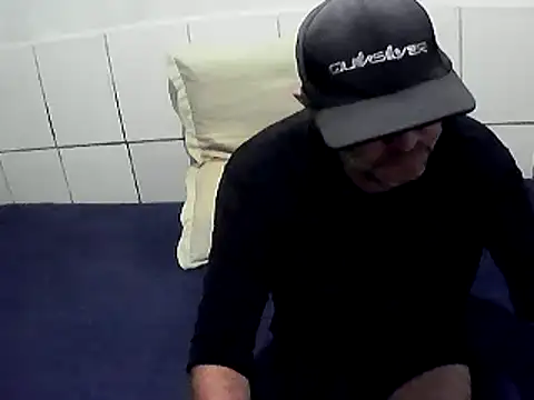 pierdona online show from March 25, 8:52 pm