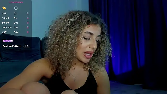 Snapshot of CurlyAnt0 chatting on February 12, 11:30 pm CurlyAnt0 online show from February 12, 11:30 pm
