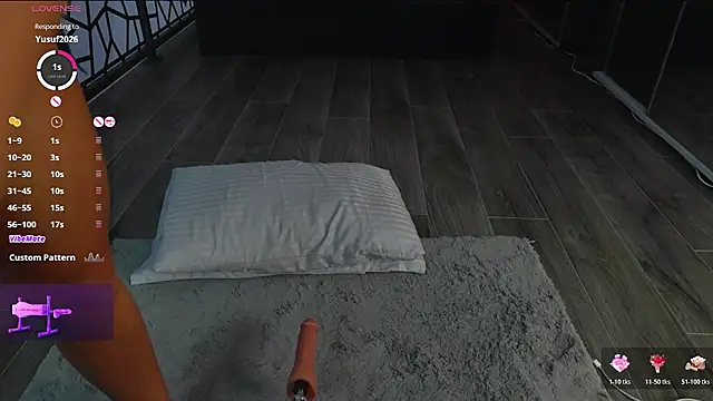 CurlyAnt0 online show from April 9, 6:04 am