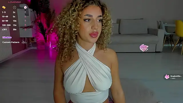 CurlyAnt0 online show from November 12, 7:45 am