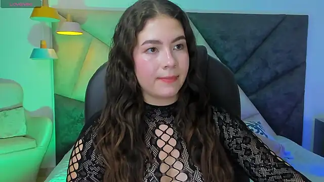 KarenPautt online show from March 7, 5:40 pm