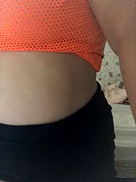 ahross online show from November 12, 9:57 am