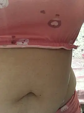 ahross online show from April 18, 9:11 am