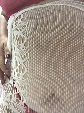 ahross online show from April 18, 10:10 pm