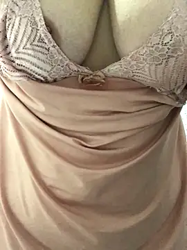 ahross online show from October 30, 9:07 am