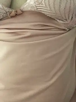 ahross online show from November 5, 9:23 am