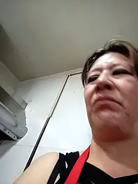carolina linarez69 online show from May 14, 8:17 pm