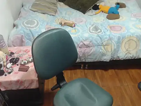 carolina linarez69 online show from November 6, 11:31 pm