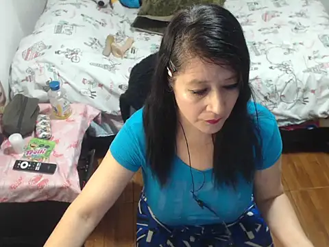 carolina linarez69 online show from November 15, 11:20 pm