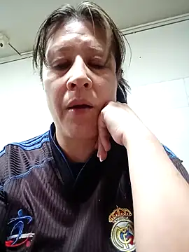 carolina linarez69 online show from May 15, 11:58 pm
