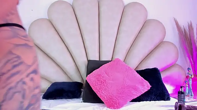 Anna  Spencer online show from October 12, 2:07 pm