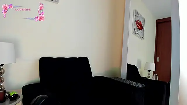 its  angelica  online show from April 5, 6:36 pm