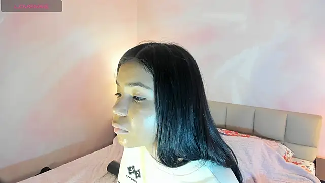 Snapshot of AuroraFiore chatting on March 15, 7:48 pm AuroraFiore online show from March 15, 7:48 pm