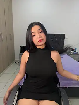 AuroraFiore online show from May 24, 2:44 am