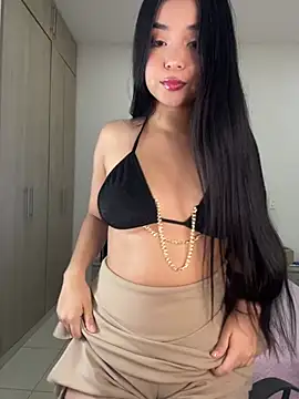 Snapshot of AuroraFiore chatting on June 19, 1:44 am AuroraFiore online show from June 19, 1:44 am