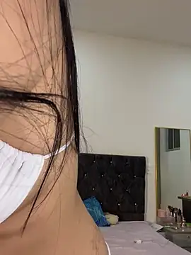 AuroraFiore online show from March 21, 12:56 am