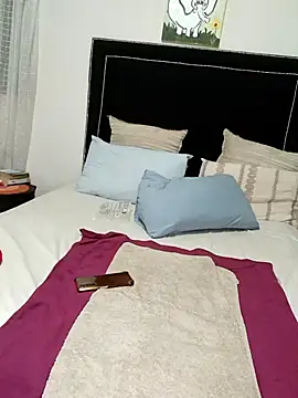 Snapshot of contagiousqueen chatting on February 7, 9:34 pm contagiousqueen online show from February 7, 9:34 pm