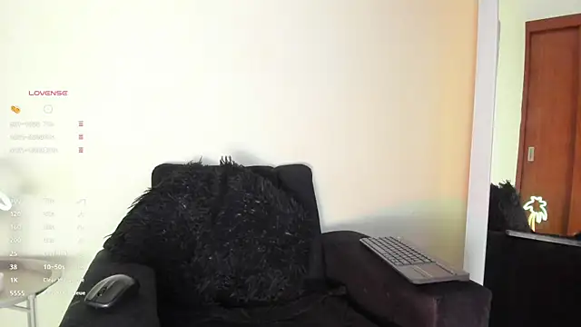 Snapshot of victoria__lace_ chatting on September 14, 12:22 am victoria lace online show from September 14, 12:22 am