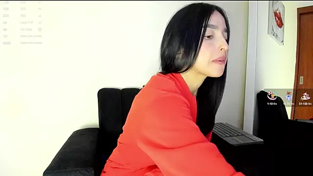 Snapshot of victoria__lace_ chatting on March 19, 4:14 am victoria lace online show from March 19, 4:14 am