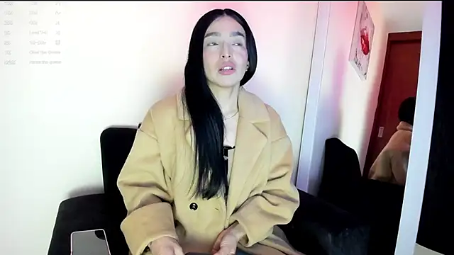 Snapshot of victoria__lace_ chatting on March 18, 2:08 am victoria lace online show from March 18, 2:08 am