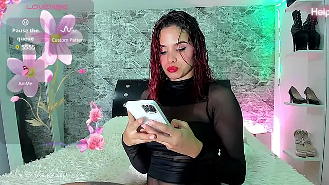 anna  duff online show from January 29, 4:47 am