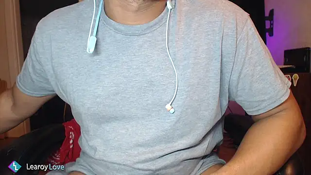 Learoy Love online show from December 5, 5:54 am