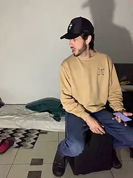 Snapshot of Mieto_ chatting on June 4, 11:31 pm Mieto online show from June 4, 11:31 pm