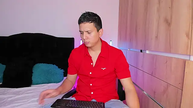 ANDREZALVAREZ online show from November 5, 8:34 pm