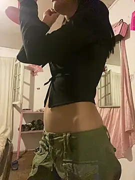 kittyprettybby online show from March 16, 11:40 pm