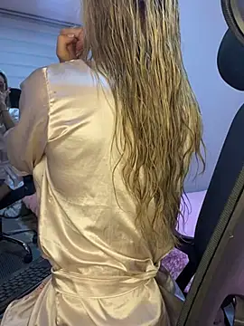 Snapshot of Anna_quinn chatting on March 12, 1:19 pm Anna quinn online show from March 12, 1:19 pm