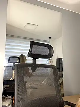 Snapshot of Anna_quinn chatting on September 9, 9:57 pm Anna quinn online show from September 9, 9:57 pm