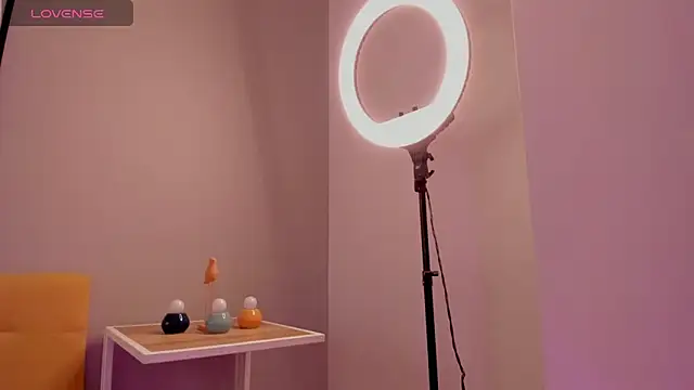 Sophiaa sensual online show from April 18, 1:41 am