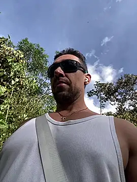dantedesirexx online show from May 18, 8:35 pm