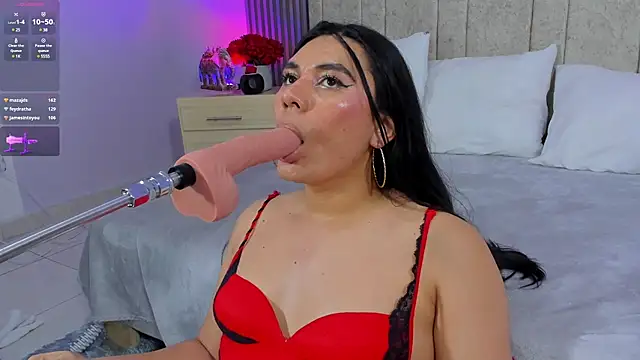 Snapshot of caroline_jensen18 chatting on February 28, 6:52 pm caroline jensen18 online show from February 28, 6:52 pm