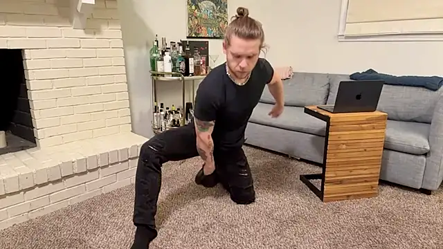 DaddydayDrinkzz online show from December 30, 5:37 am