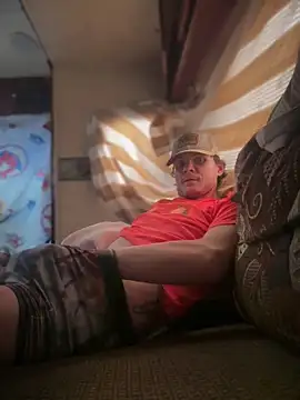 devinshd online show from March 19, 9:04 pm