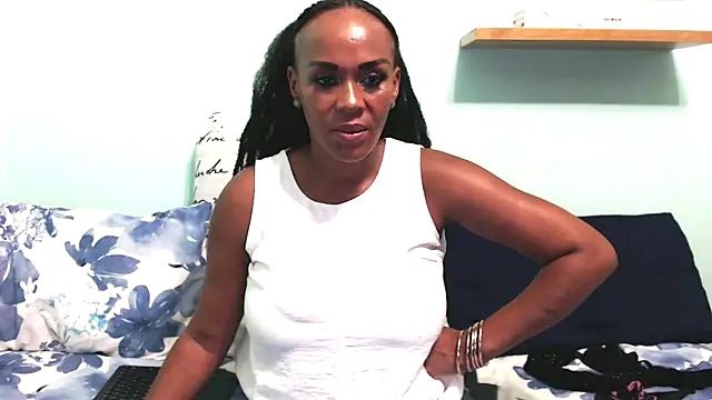 MistressShirleyx online show from March 12, 3:29 pm
