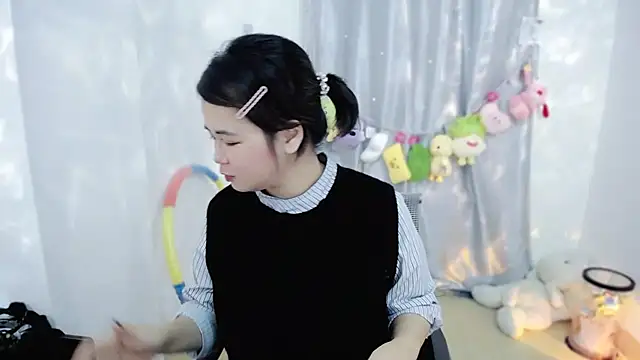 Fan ting online show from December 3, 2:45 am