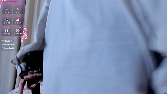 Snapshot of OttilieDurow chatting on March 18, 8:59 pm OttilieDurow online show from March 18, 8:59 pm