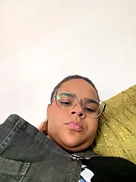 Snapshot of Evabigass chatting on January 16, 8:13 pm Evabigass online show from January 16, 8:13 pm