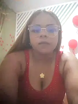 Evabigass online show from February 16, 5:15 pm