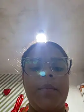 Evabigass online show from November 28, 10:43 pm