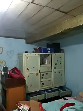 Elvishcassie  online show from March 9, 8:42 pm