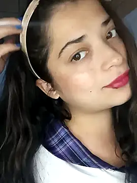 Elvishcassie  online show from February 7, 2:40 am