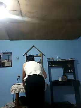 Elvishcassie  online show from September 9, 6:06 pm